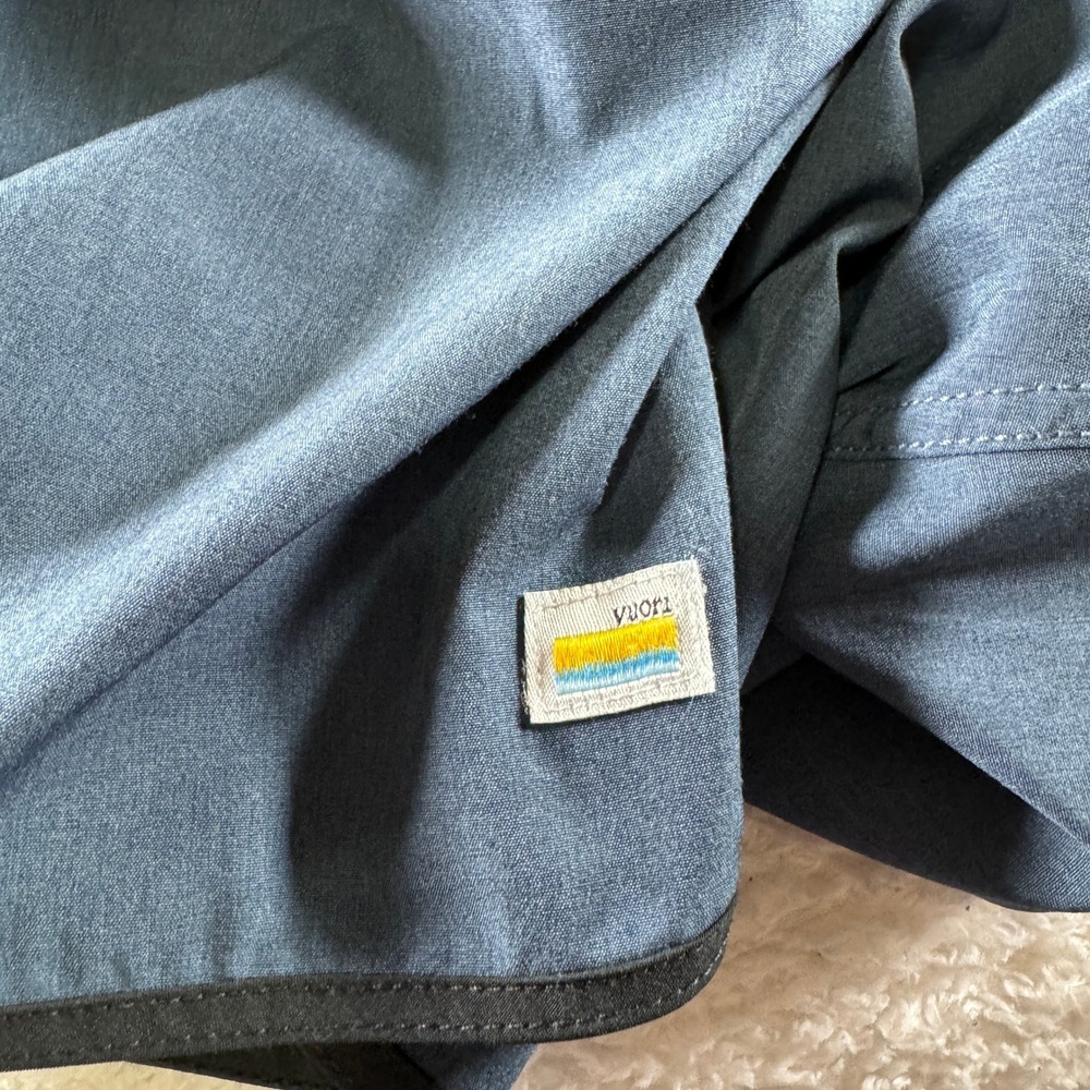 Vuori Banks Shorts Men's Size M US Solid Blue Athletic Unlined 5" Inseam - Picture 3 of 8